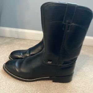 Like new Mens Justin black leather boots